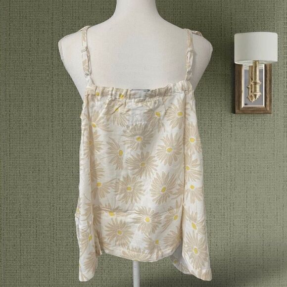 Torrid Ivory Floral Double Gauze Ruffle Button Front Tank Top Sz 2X - Picture 4 of 11